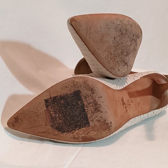 Coach High Heels - White Crocodile Embossed Leather - W 7.5 - Picture 5 of 6